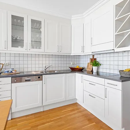 Lovely In With Kitchen Holiday home Gjeving