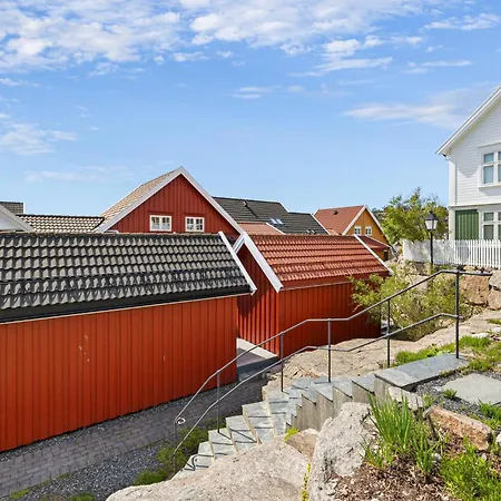 Lovely In With Kitchen Holiday home *